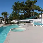 شقة Pmr 2 Chambres, Face Plage, Piscine, Balcon, Pour 6 Personnes, Animaux Admis - Fr-1-194-222 *