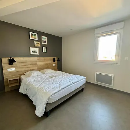 Apartman Pmr 2 Chambres, Face Plage, Piscine, Balcon, Pour 6 Personnes, Animaux Admis - Fr-1-194-222