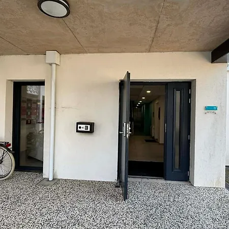 شقة Pmr 2 Chambres, Face Plage, Piscine, Balcon, Pour 6 Personnes, Animaux Admis - Fr-1-194-222 لا ترانش سور مير